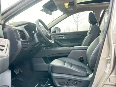 Nissan X-Trail 2023, 46000 км, за 21172.56 USD - фото 9