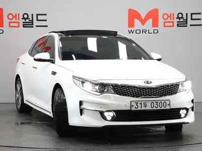 Kia K5 2016, 124005 км, за 6345.85 USD
