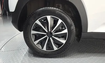 Hyundai Casper 2023, 90665 км, за 7866.21 USD