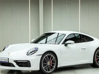 Porsche 911 · 2022 год