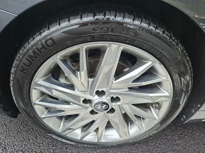 Hyundai Grandeur 2020, 42914 км, за 16156.36 USD