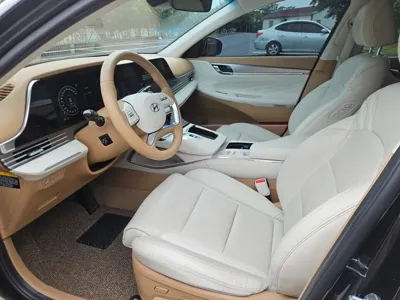 Hyundai Grandeur 2020, 42914 км, за 16156.36 USD - фото 10