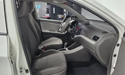 Kia Morning 2016, 62510 км, за 2450.33 USD - фото 11