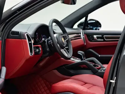 Porsche Cayenne 2020, 53000 км, за 58268.44 USD - фото 9