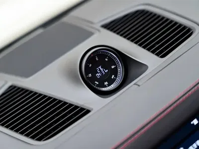 Porsche Cayenne 2020, 53000 км, за 58268.44 USD - фото 19