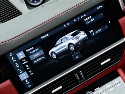 Porsche Cayenne 2020, 53000 км, за 58268.44 USD - фото 20
