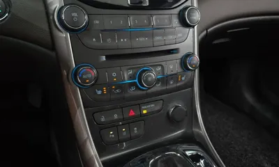 ChevroletGMDaewoo Malibu 2014, 97736 км, за 2822.63 USD - фото 17