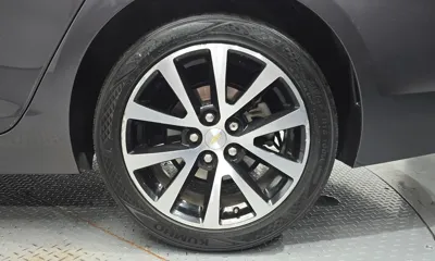 ChevroletGMDaewoo Malibu 2014, 97736 км, за 2822.63 USD - фото 21