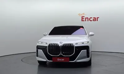 BMW 7-Series 2025, 8550 км, за 79755.81 USD
