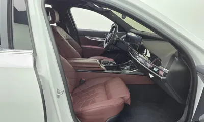 BMW 7-Series 2025, 8550 км, за 79755.81 USD - фото 26