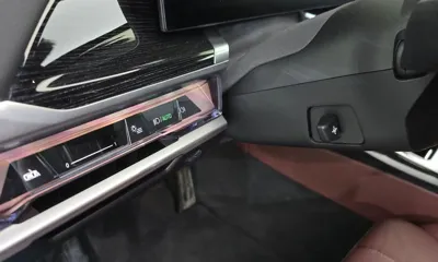 BMW 7-Series 2025, 8550 км, за 79755.81 USD - фото 29