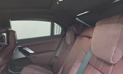 BMW 7-Series 2025, 8550 км, за 79755.81 USD - фото 38