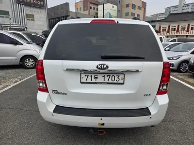 Kia Canival 2013, 135000 км, за 3250.82 USD