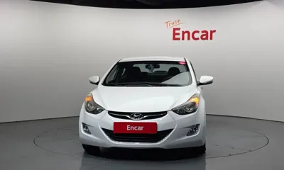 Hyundai Avante 2014, 199137 км, за 2166.21 USD
