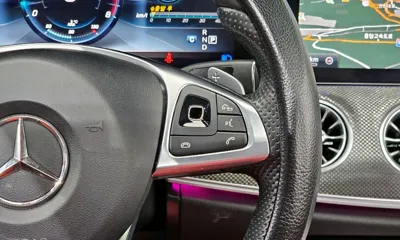 Mercedes-Benz E-Class 2017, 123444 км, за 18195.4 USD - фото 28