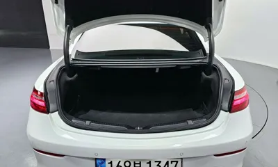 Mercedes-Benz E-Class 2017, 123444 км, за 18195.4 USD - фото 32