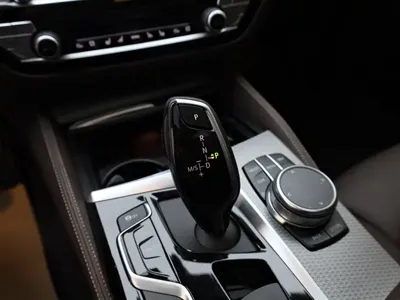 BMW 6 Series GT 2019, 42100 км, за 36594.67 USD - фото 23