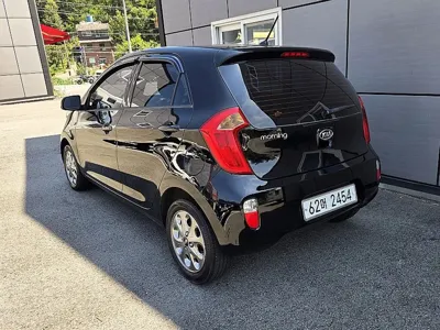 Kia Morning 2012, 133377 км, за 2496.06 USD