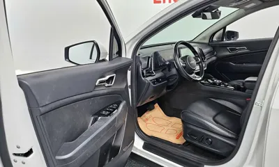 Kia Sportage 2023, 76918 км, за 13875.12 USD - фото 10