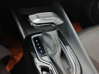 Buick Verano 2023, 34700 км, за 8157.85 USD - фото 14