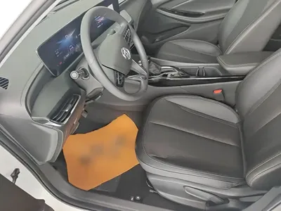 Buick Verano 2023, 34700 км, за 8157.85 USD - фото 15