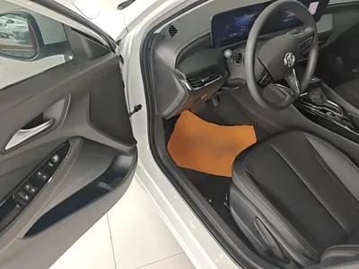 Buick Verano 2023, 34700 км, за 8157.85 USD - фото 16