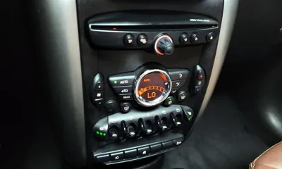MINI Countryman 2011, 151033 км, за 2907.89 USD - фото 17