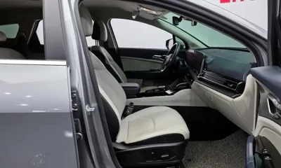 Kia Sportage 2023, 33709 км, за 15556.28 USD - фото 10