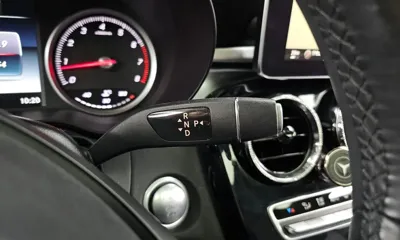 Mercedes-Benz C-Class 2016, 67254 км, за 9205.29 USD - фото 9