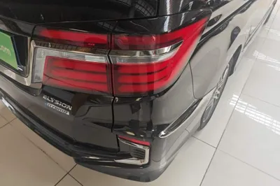 Honda Elysion 2019, 88900 км, за 23187 USD - фото 9