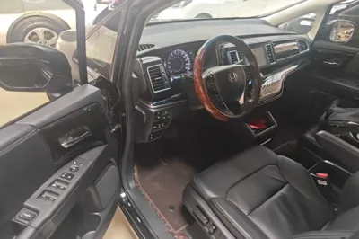 Honda Elysion 2019, 88900 км, за 23187 USD - фото 18
