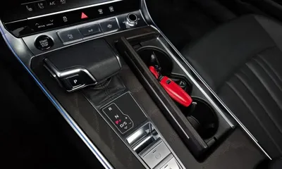 Audi A6 2023, 13043 км, за 24380.57 USD - фото 9