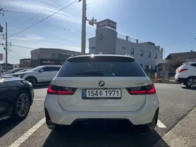 BMW 3-Series 2026, 1000 км, за 44930.63 USD