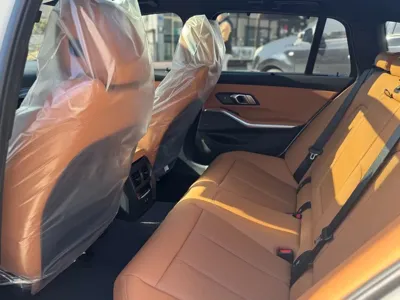 BMW 3-Series 2026, 1000 км, за 44930.63 USD - фото 6