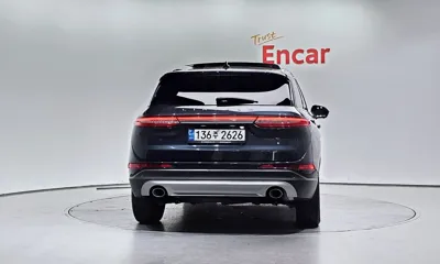 Lincoln Corsair 2021, 71190 км, за 14702.07 USD