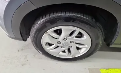 Hyundai Venue 2021, 90816 км, за 7930.83 USD