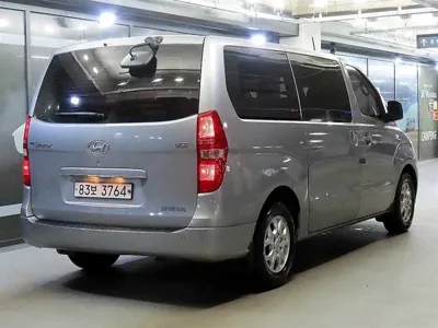 Hyundai Starex 2015, 210176 км, за 4423.63 USD
