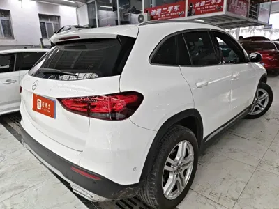 Mercedes-Benz GLA 2022, 36000 км, за 29174.32 USD
