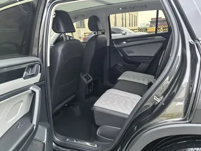Volkswagen Tayron 2023, 25099 км, за 26838.04 USD