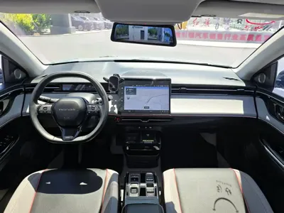 Honda Lieguan e:NS2 2025, 10000 км, за 15470.97 USD