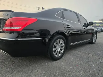 Hyundai Equus 2011, 194847 км, за 3125.61 USD