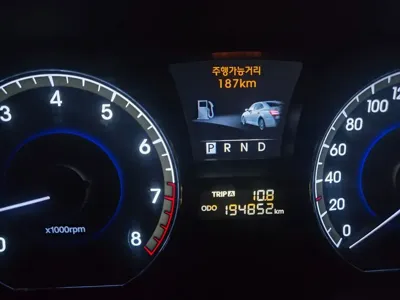 Hyundai Equus 2011, 194847 км, за 3122.56 USD - фото 20