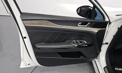 Kia K5 2022, 40617 км, за 16082.45 USD - фото 24
