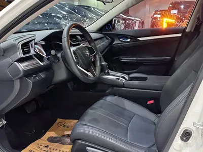 Honda Civic 2019, 58000 км, за 8811.08 USD