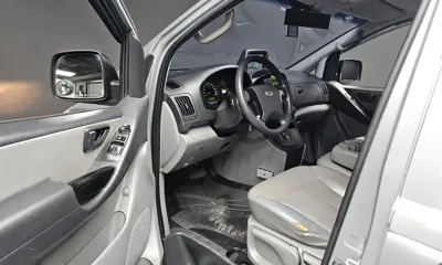 Hyundai Starex 2015, 225728 км, за 2925.31 USD - фото 12