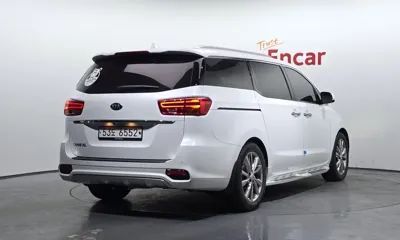 Kia Canival 2019, 25928 км, за 14503.3 USD