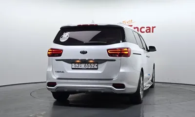 Kia Canival 2019, 25928 км, за 14503.3 USD