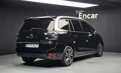 Citroen-DS C4 SpaceTourer 2022, 111307 км, за 10700.21 USD