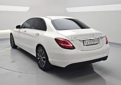 Mercedes-Benz C-Class 2020, 96244 км, за 12295.09 USD