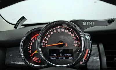 MINI Cooper 2018, 107736 км, за 5185.77 USD - фото 8